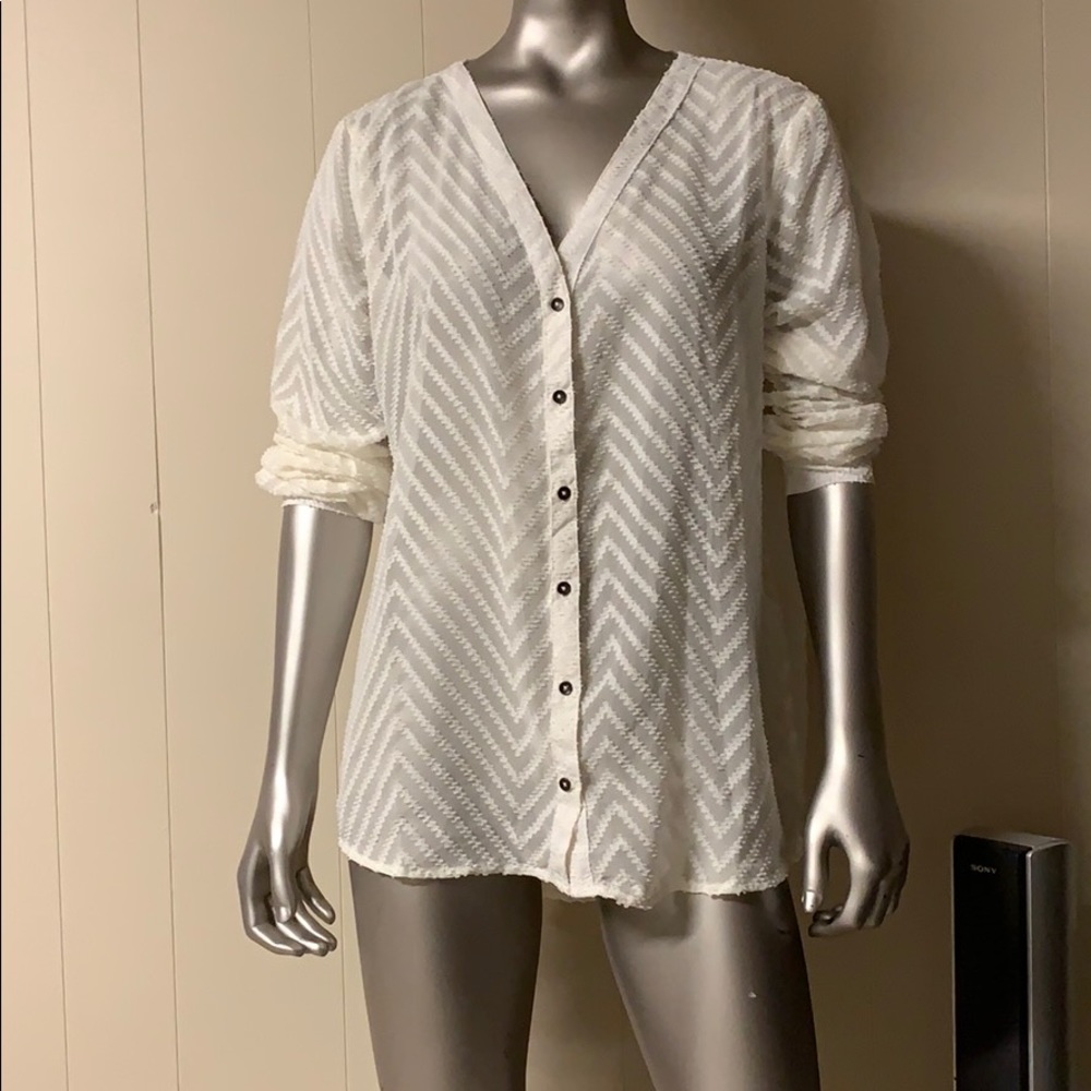 Long sleeve top